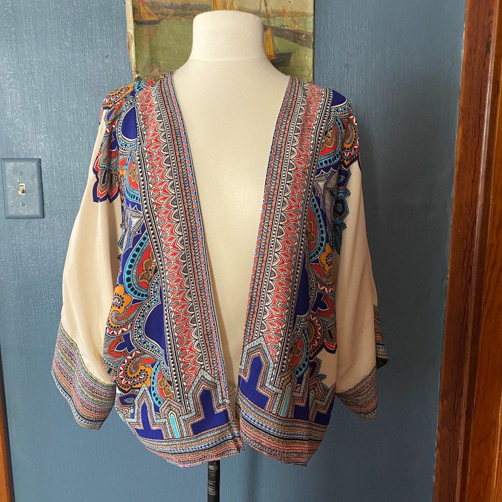 Anthropologie art deco print capelet. Made in USA.